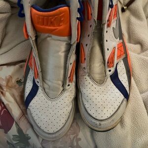 Nike Bo Jackson’s size 10 old but ok